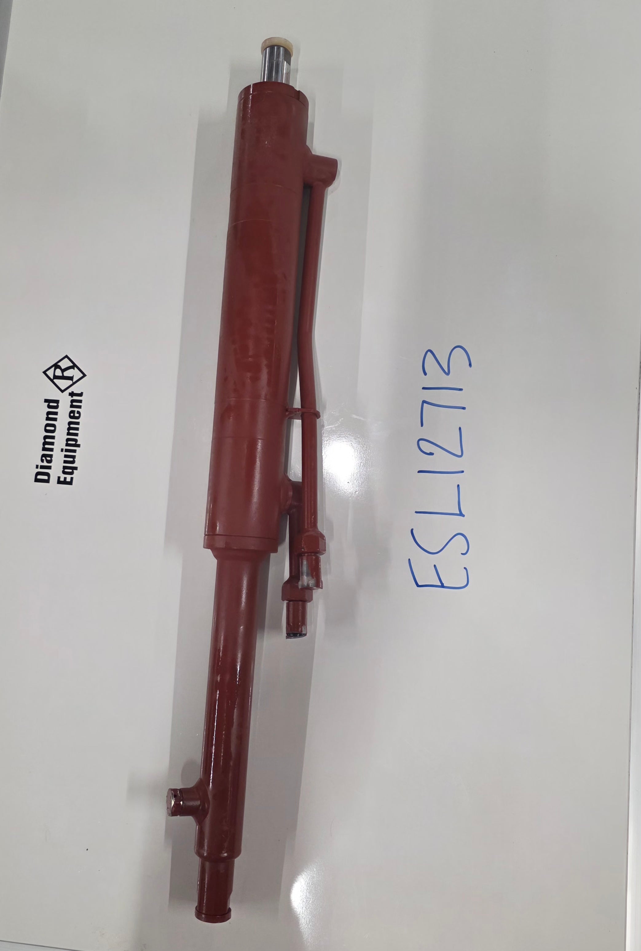 ESL12713.heic?v=1758130046