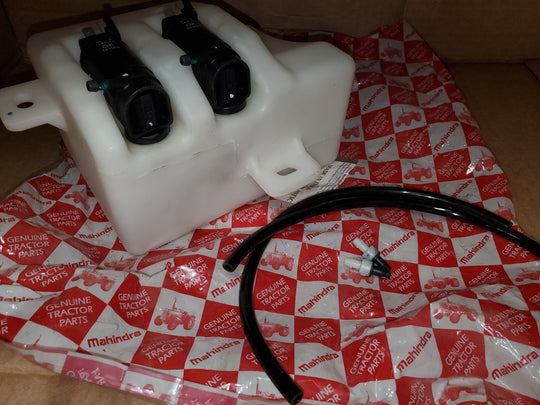 Mahindra Windshield Washer Unit Assembly, E007518100D93