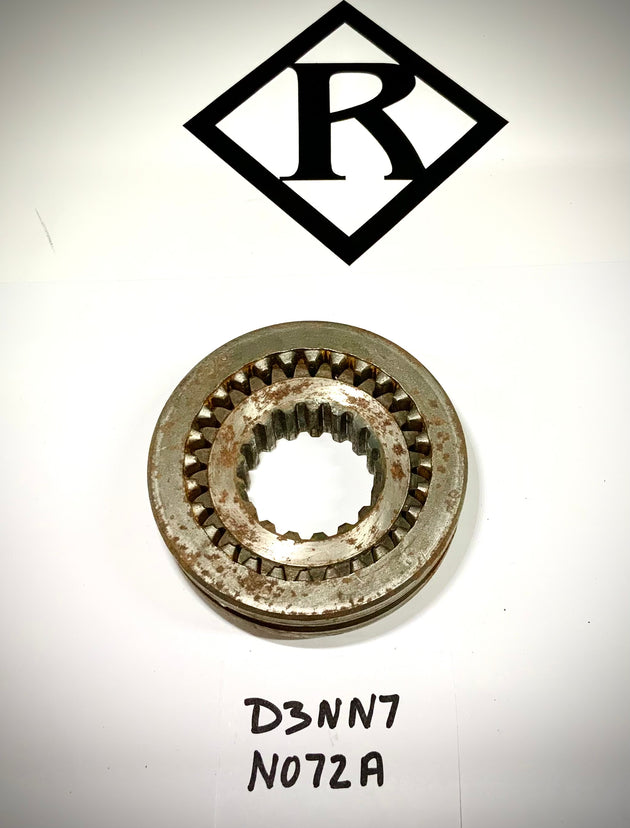 Farmtrac Sliding Coupling Assembly, D3NN7N072A