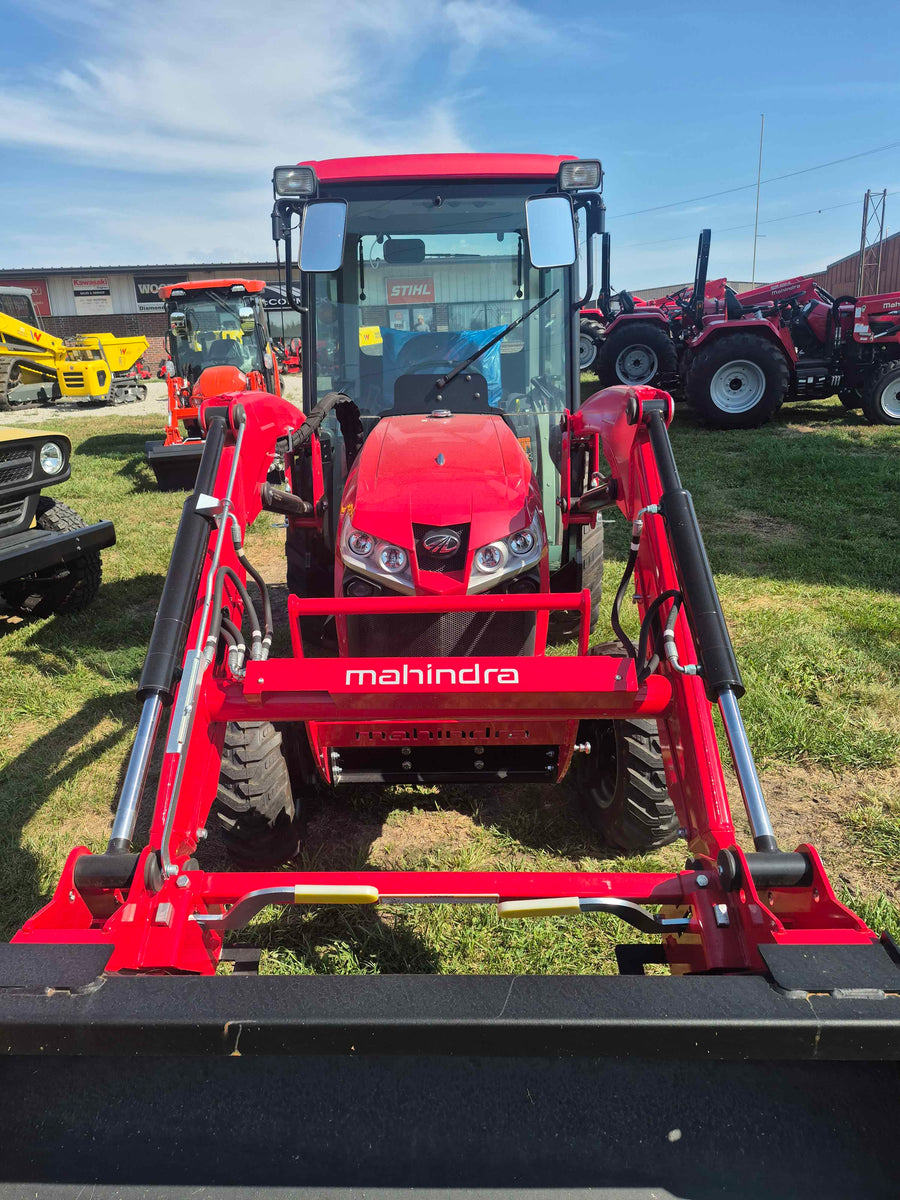 MAHINDRA 1640HC HST CAB