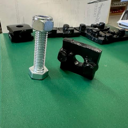 Tonutti / Wolagri Rake Wheel Cap, S95AR001 Tedder Tine Clips with Bolt/Nut, 50606100
