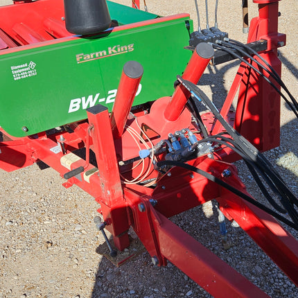 Farm King BW200 Pull Type Bale Wrapper