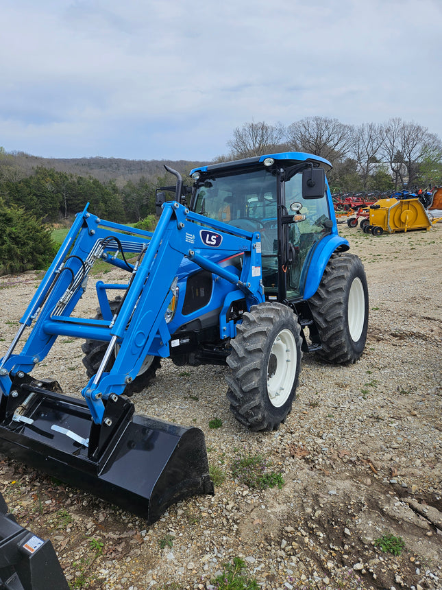 2022 LS MT573PSC Pre-Owned