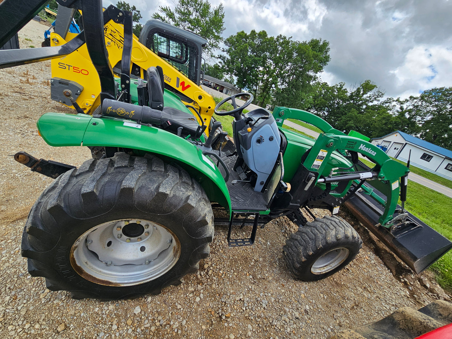 Pre Owned Montana U4984