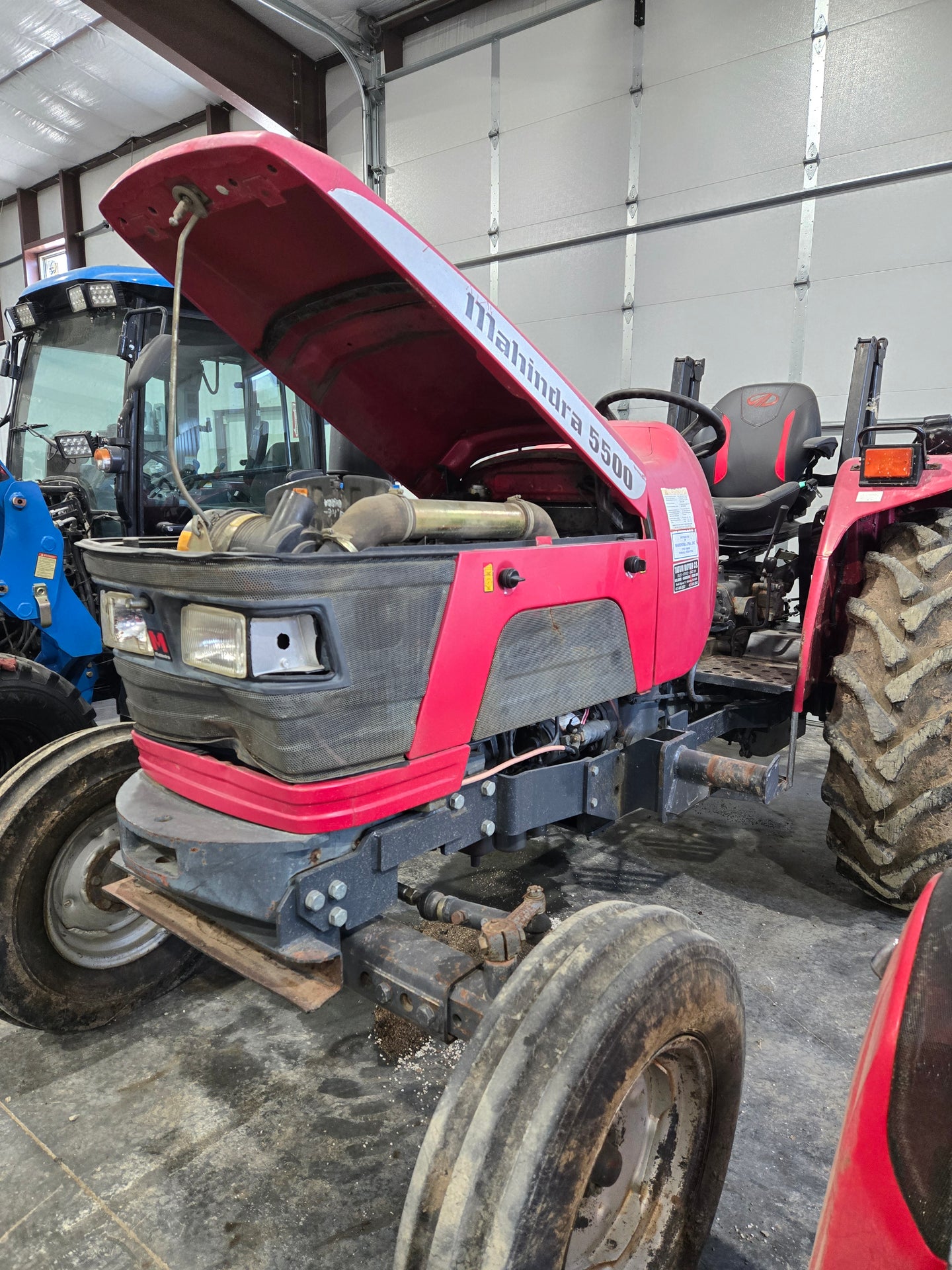 Preowned Mahindra 5500 2WD