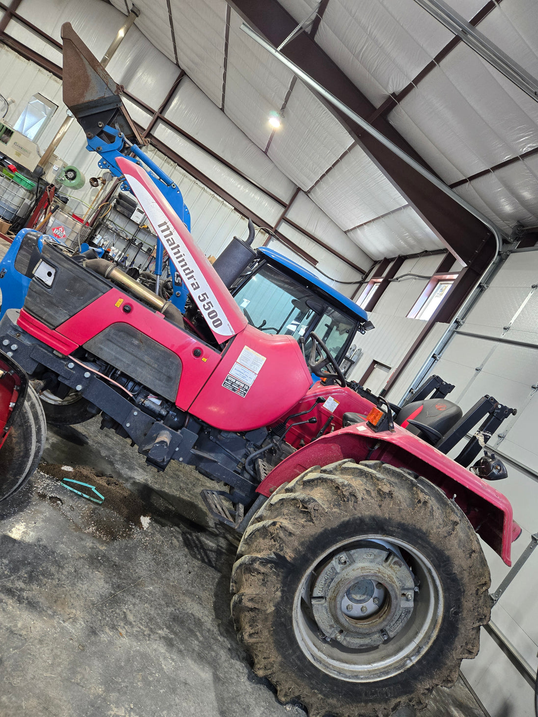 Preowned Mahindra 5500 2WD