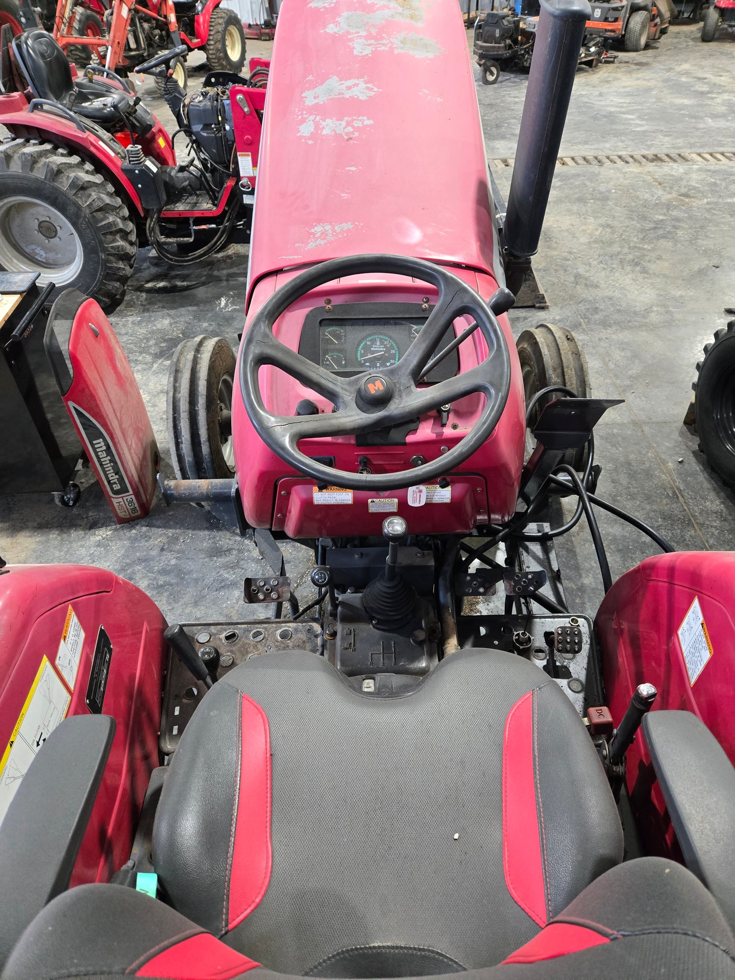 Preowned Mahindra 5500 2WD