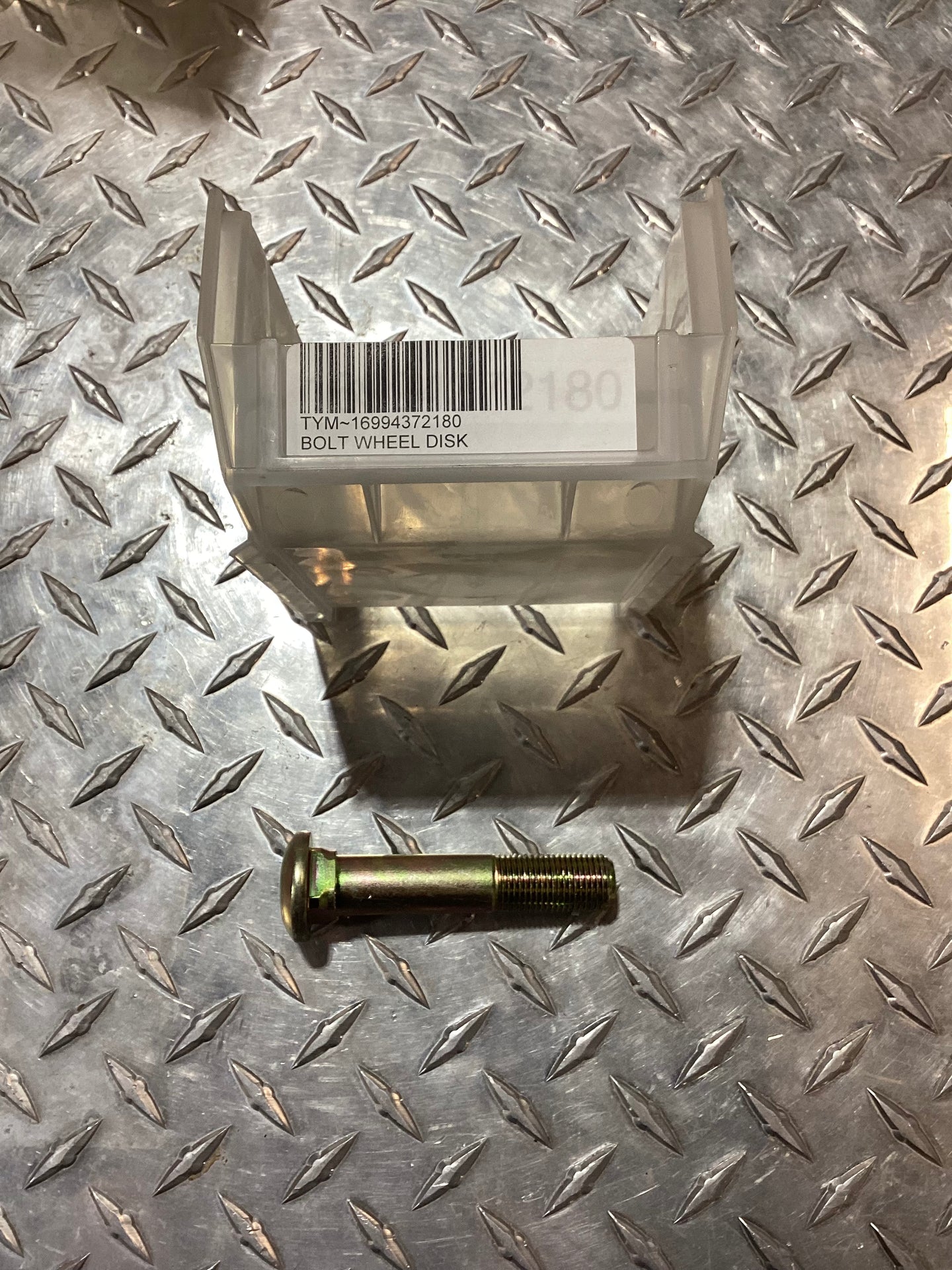 TYM/Mahindra Tractor Wheel Disk Bolt, 16994372180