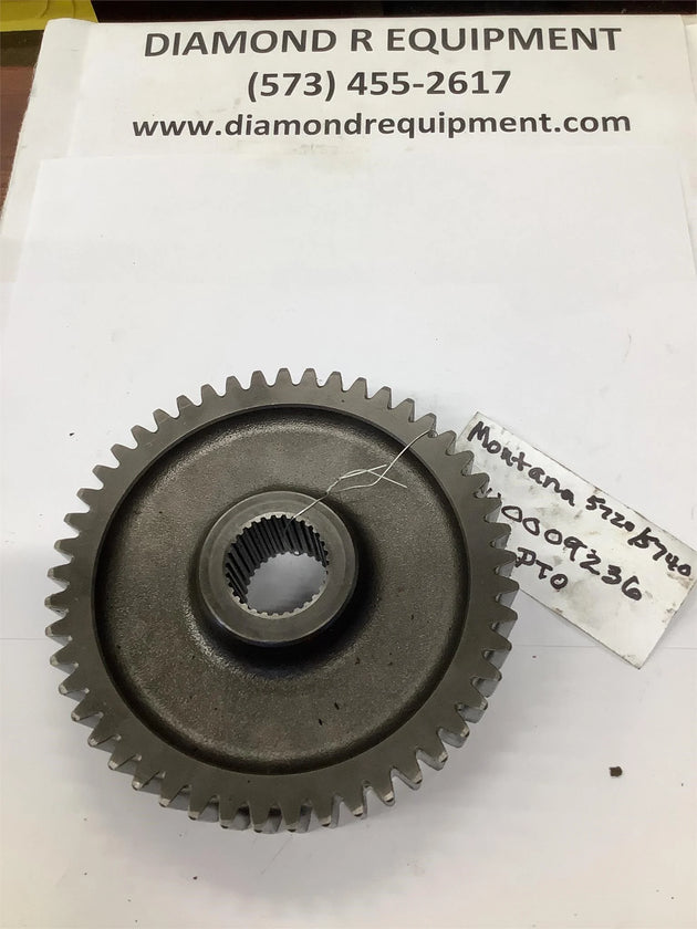 LS Tractor / Montana PTO Gear DRV, Used, 40009236U