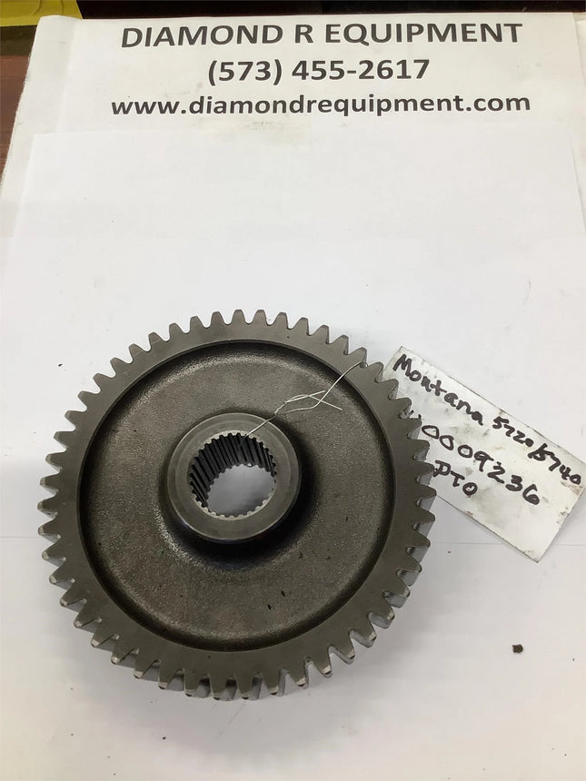 LS Tractor / Montana PTO Gear DRV, Used, 40009236U