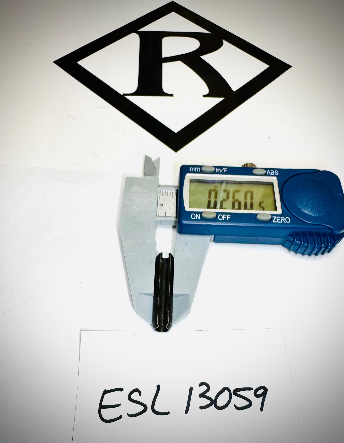 Farmtrac Pin, D 0.6 x 28, ESL13059