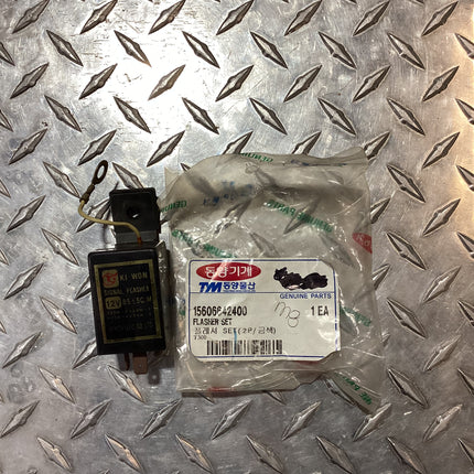 TYM/Mahindra Flasher Set, 15606642400