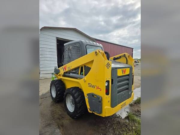 2022 Wacker SW16 1