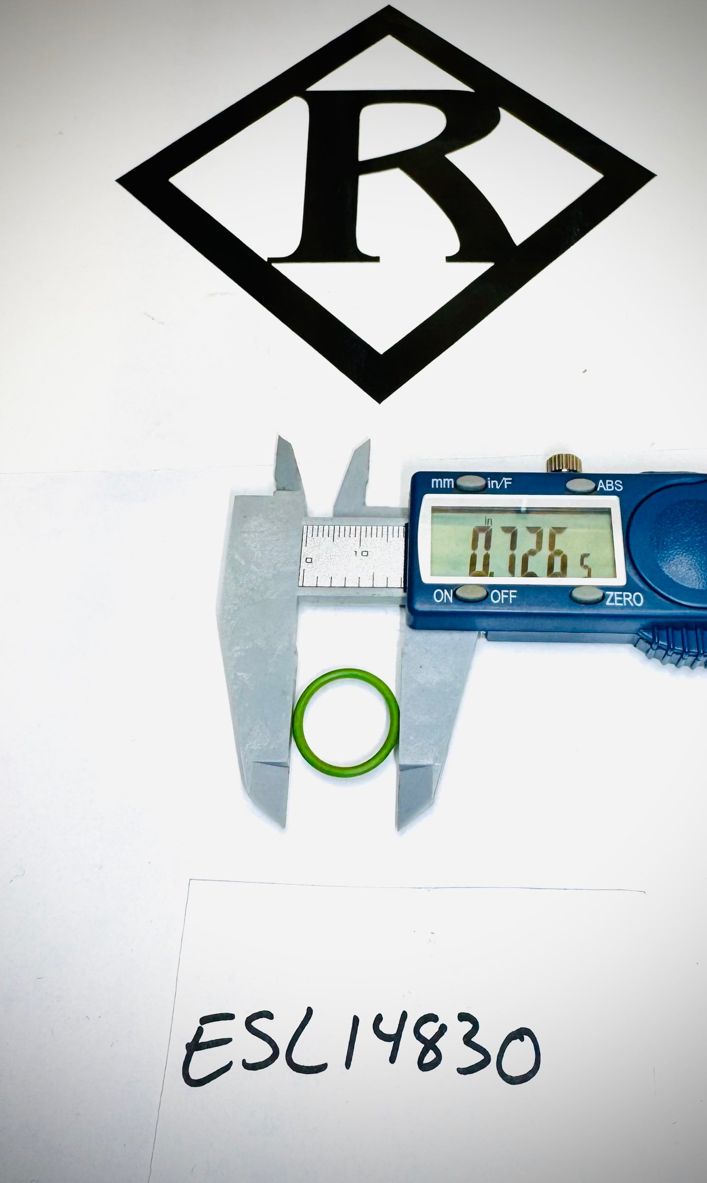 Farmtrac Seal, O-Ring, Strong Column Dust, Green, ID 0.643