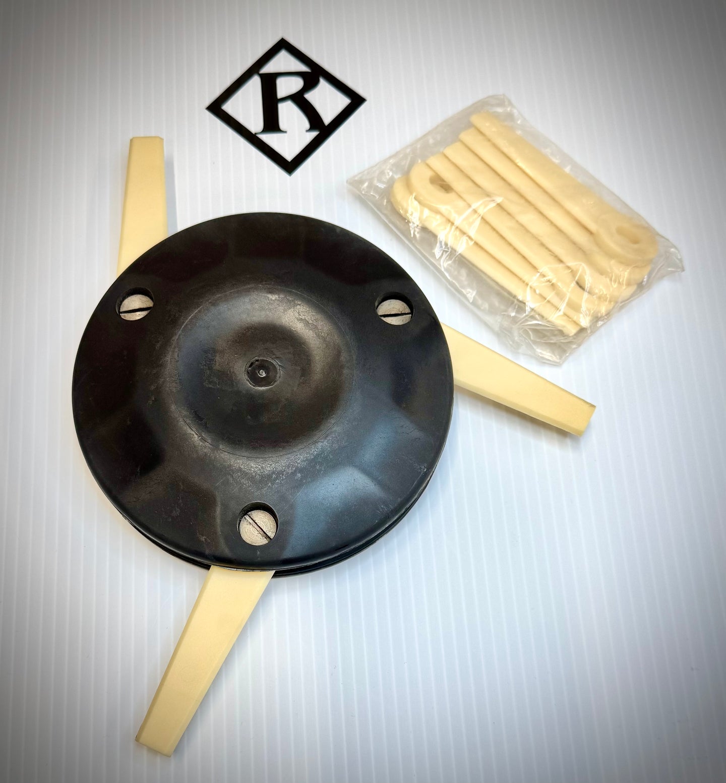 Husqvarna Tri-Cut Grass Brush Head Trimmer, 531003824