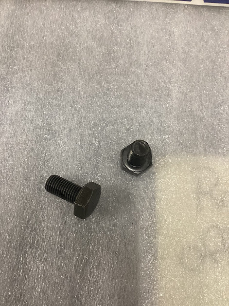 LS Tractor Bolt, 40009510
