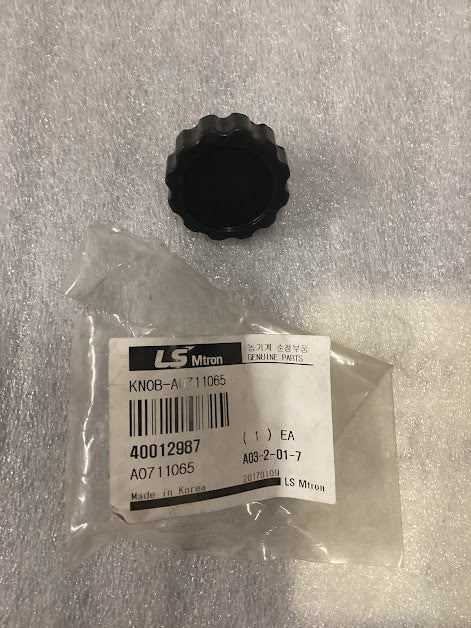 LS Tractor Knob, 40012987