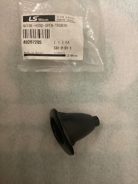 LS Tractor Guide Hood, 40267295