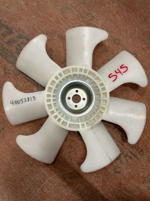 LS Tractor / Mahindra Fan ME015735, 40052813