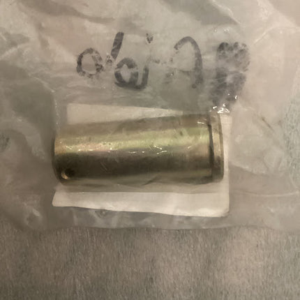 LS Tractor Pin T Lower Lock, 40190979