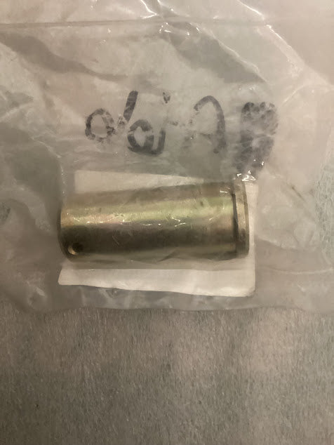 LS Tractor Pin T Lower Lock, 40190979