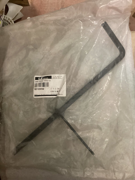 LS Tractor Bar Hook, 40185699