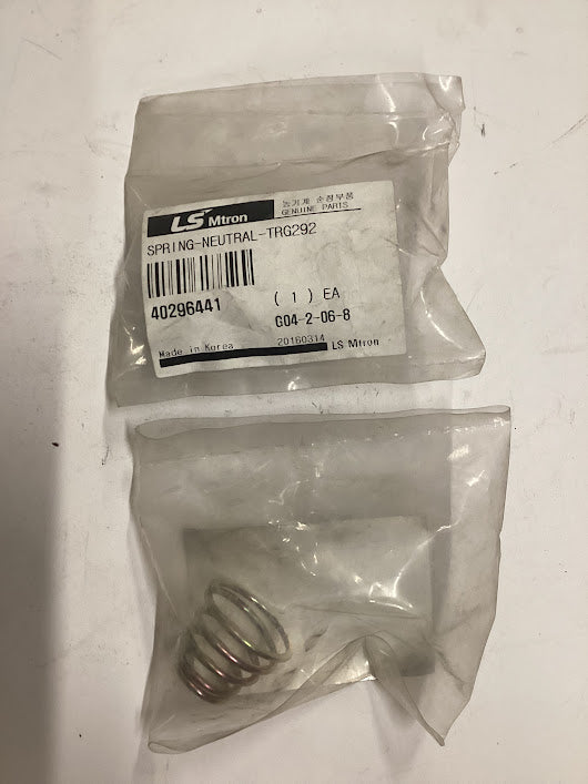 LS Tractor Spring Neutral, 40296441