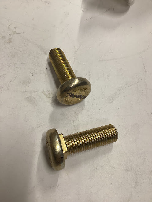 LS Tractor Rim Bolt P7010/20, 39002650