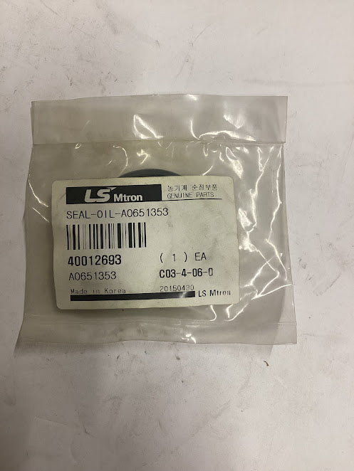 LS Tractor Seal Oil, 40012693