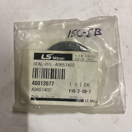 LS Tractor Seal Oil, 40012877