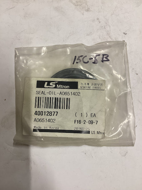 LS Tractor Seal Oil, 40012877