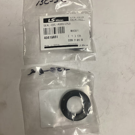 LS Tractor Seal Oil, 40419461