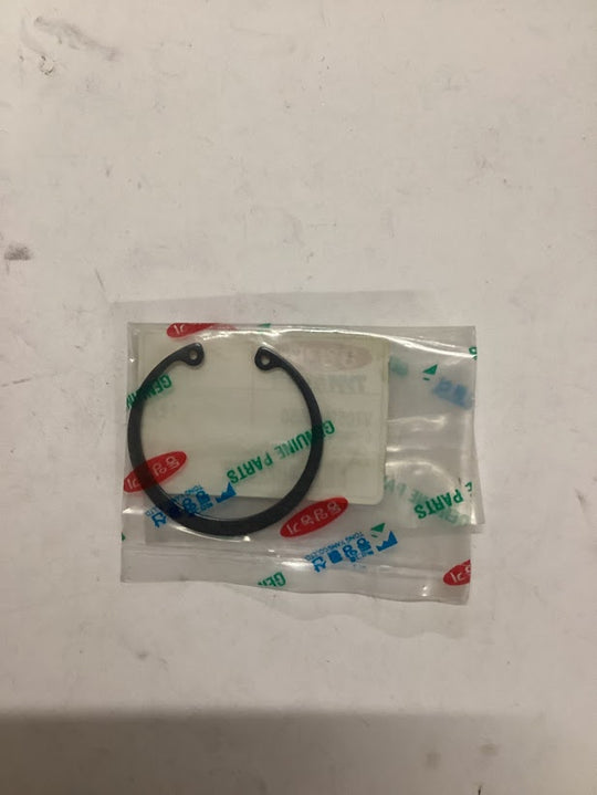 TYM/MAHINDRA Tractor C Ring Hole, V7051400550