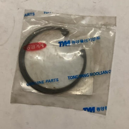 TYM/Mahindra Tractor C Ring Hole, V7051400680