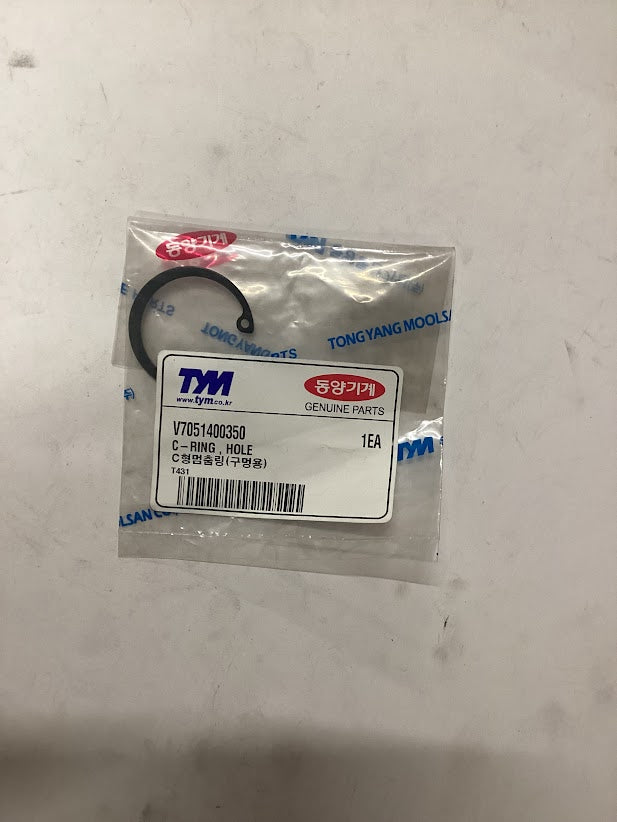 TYM/Mahindra Tractor C Ring Hole, V7051400350