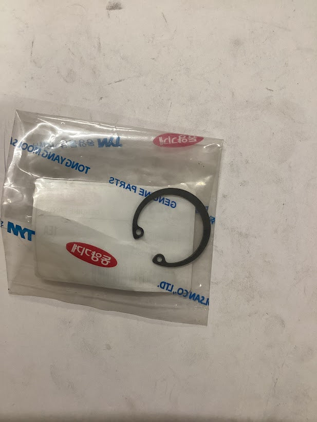 TYM/Mahindra Tractor C Ring Hole, V7051400350