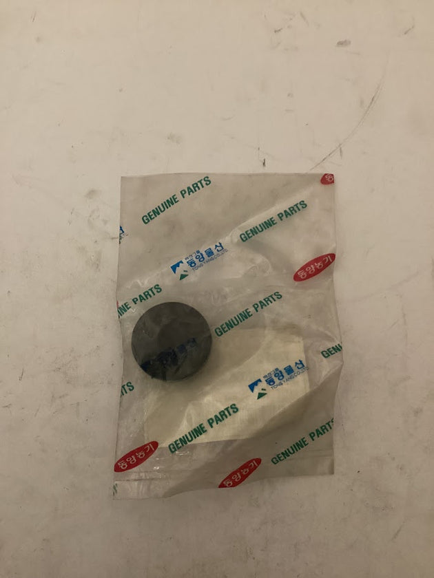 TYM/Mahindra Tractor Nut, Glass, 15817421020GB