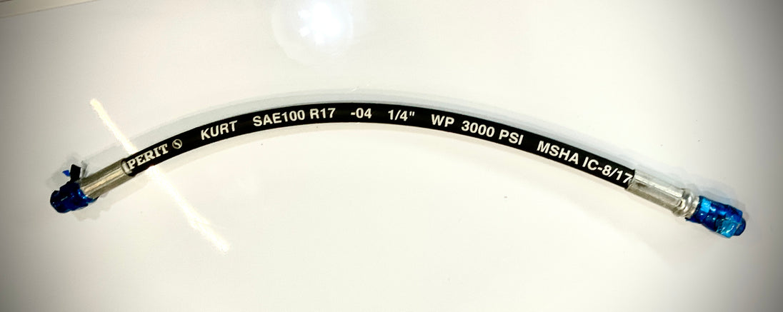 Mahindra Tractors Hydraulic Hose Assembly, 1/4" x 18", KMW05821106506018