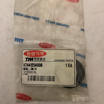 TYM/Mahindra Tractor Seal Oil, V7441254008