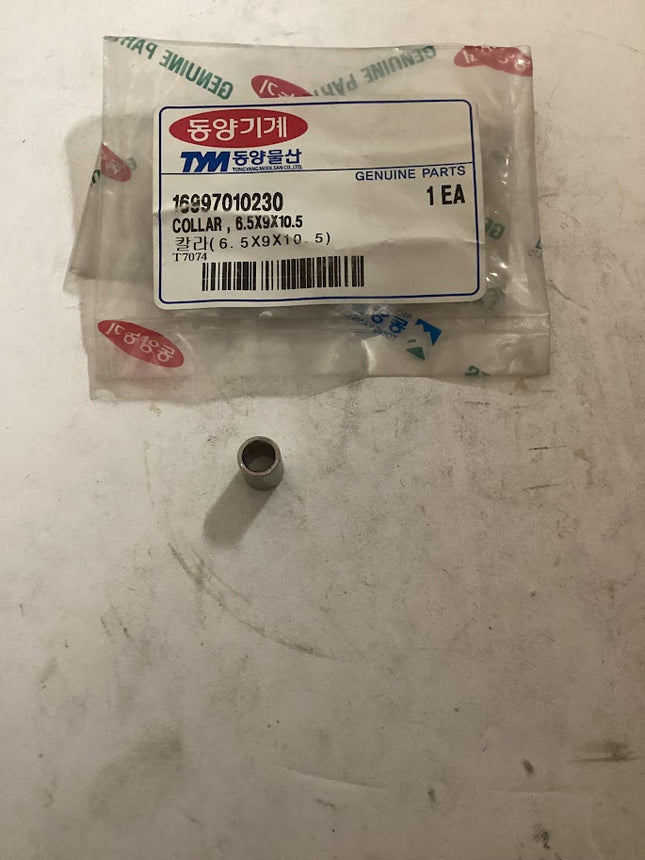 TYM/Mahindra Tractor Collar, 6.5X9X10.5, 16997010230