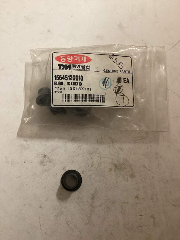TYM / Mahindra Tractor Bush 10x18x10, 15645120010