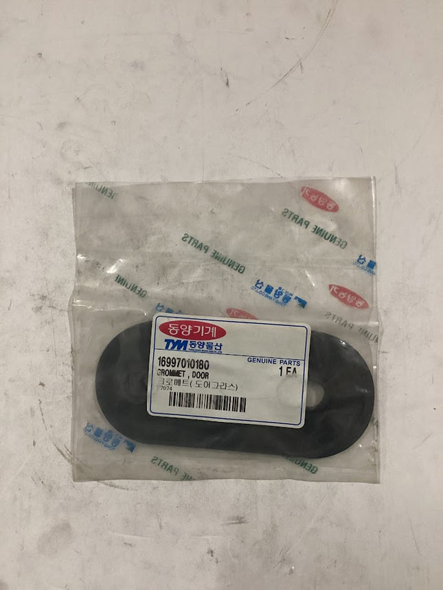 TYM/Mahindra Tractor Grommet Door, 16997010180