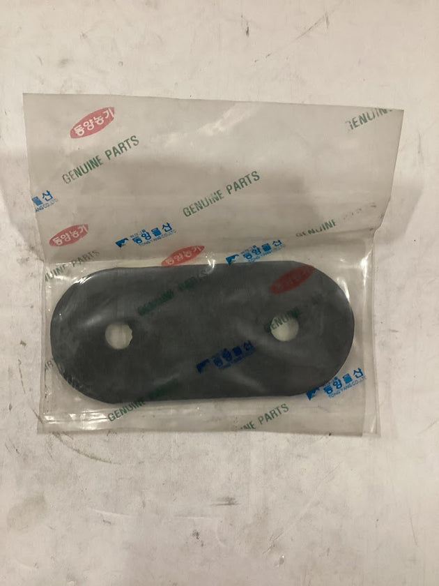 TYM/Mahindra Tractor Grommet Door, 16997010180