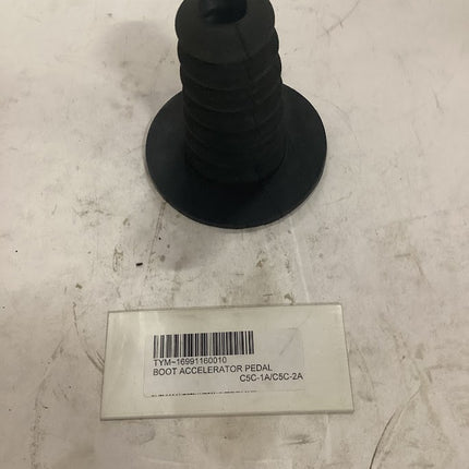 TYM/Mahindra Tractor Boot Accelerator Pedal, 16991160010
