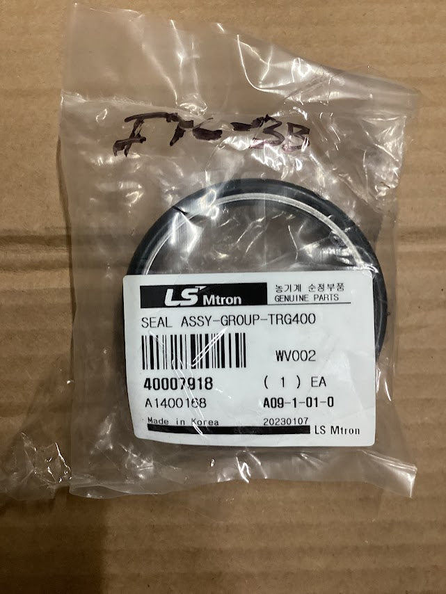 LS Tractor Seal Assembly Group, 40007918