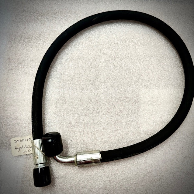 LS Tractor Hydraulic Hose, 39001600