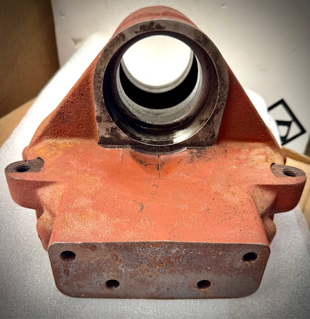 LS Tractor Gear Case, LH, 40048459