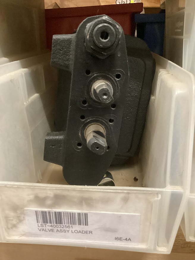 LS Tractor Valve Assembly Loader, 40032561