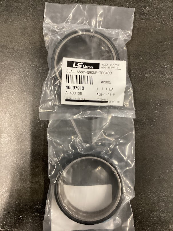 LS Tractor Seal Assembly Group, 40007918