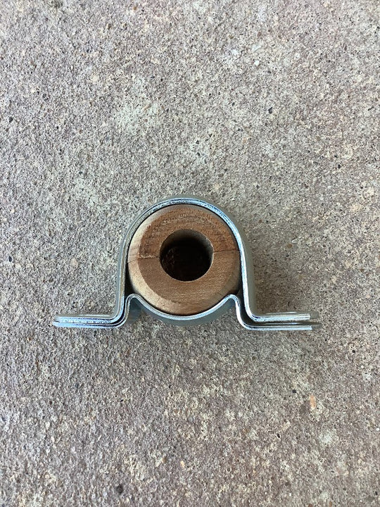 Simonsen 1" Wooden hanger bearing with housing, 1390-00